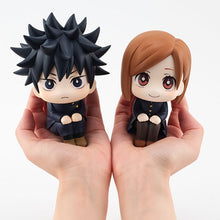 Load image into Gallery viewer, Anime Jujutsu Kaisen Figurine Cute Gojo Satoru Itadori Yuji Look Up PVC Anime Action Figure
